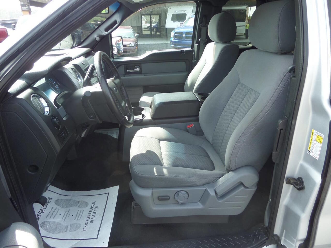 Used 2014 Ford F150 XLT w/ Equipment Group 302A Luxury AWD/4WD image 7