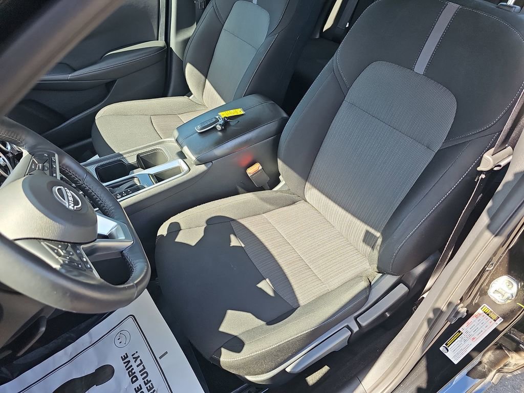 Used 2024 Nissan Sentra SV w/ All-Weather Package image 18