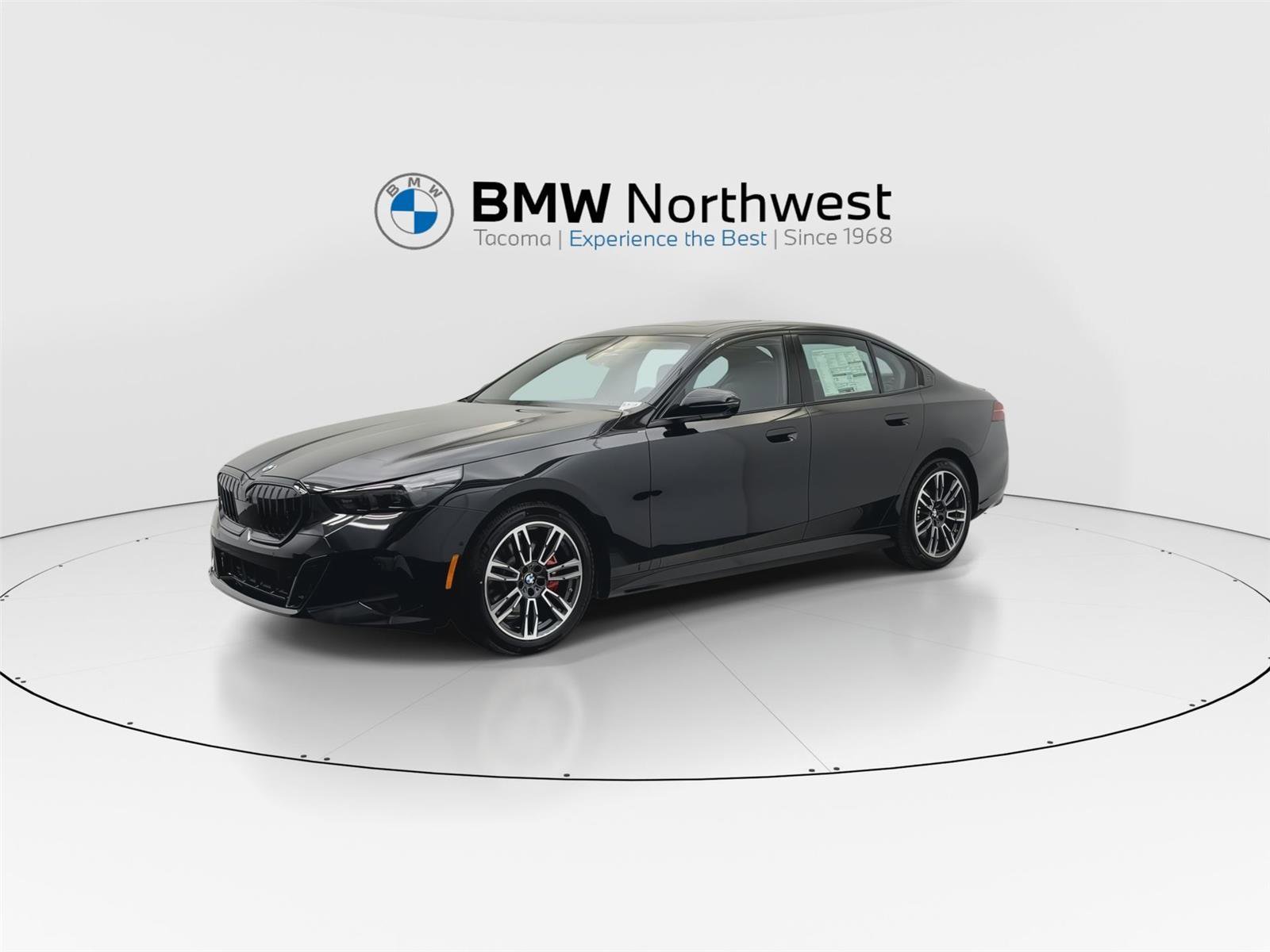 New 2026 BMW 530i xDrive w/ M Sport Package image 9