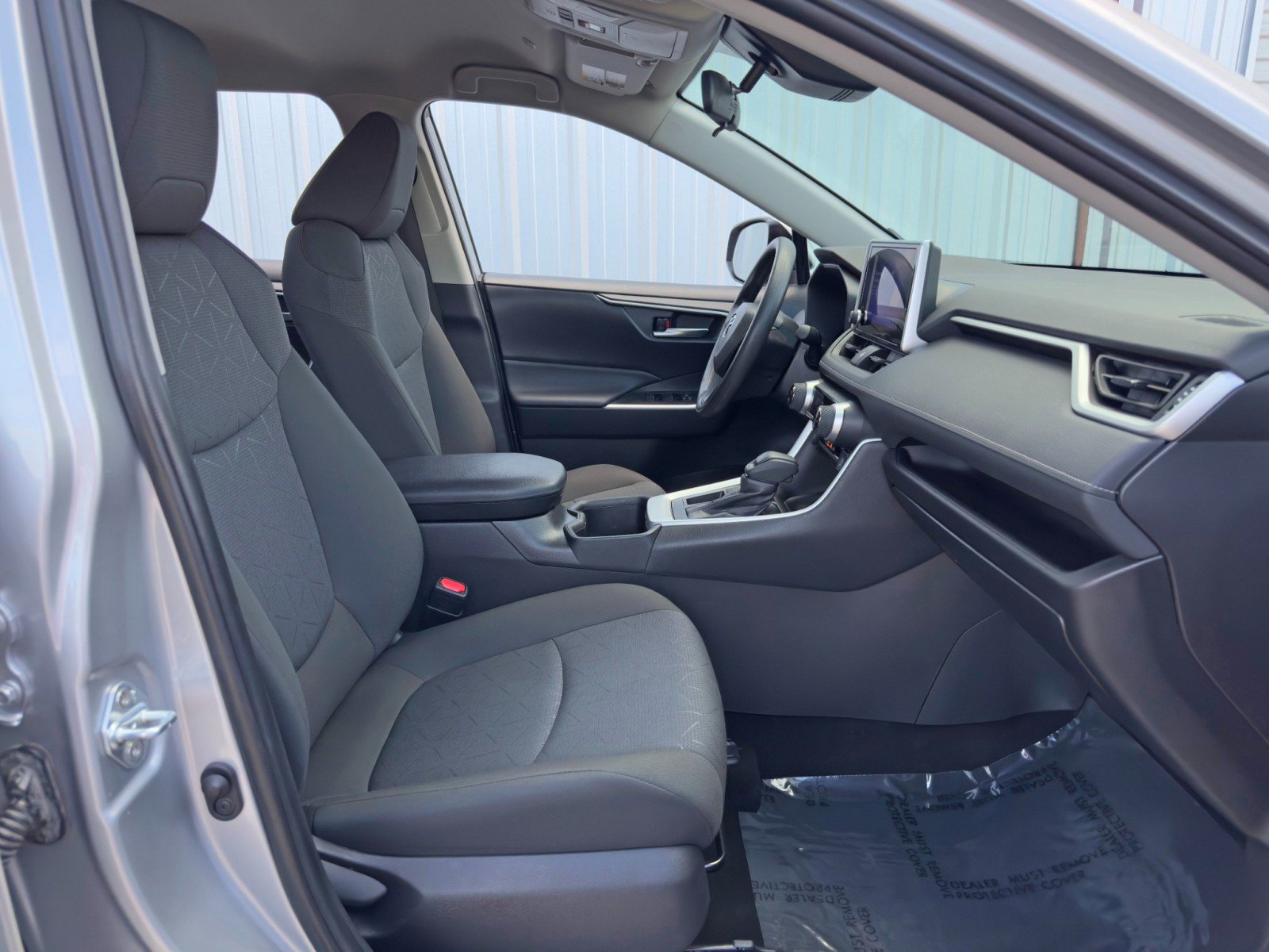 Used 2024 Toyota RAV4 XLE image 13