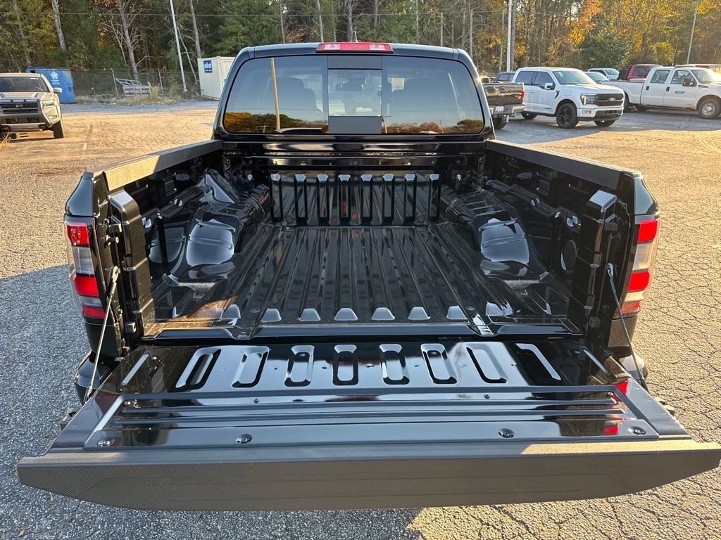 New 2026 Nissan Frontier SV image 10
