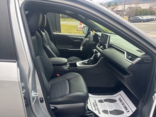 Used 2022 Toyota RAV4 XSE AWD/4WD image 25