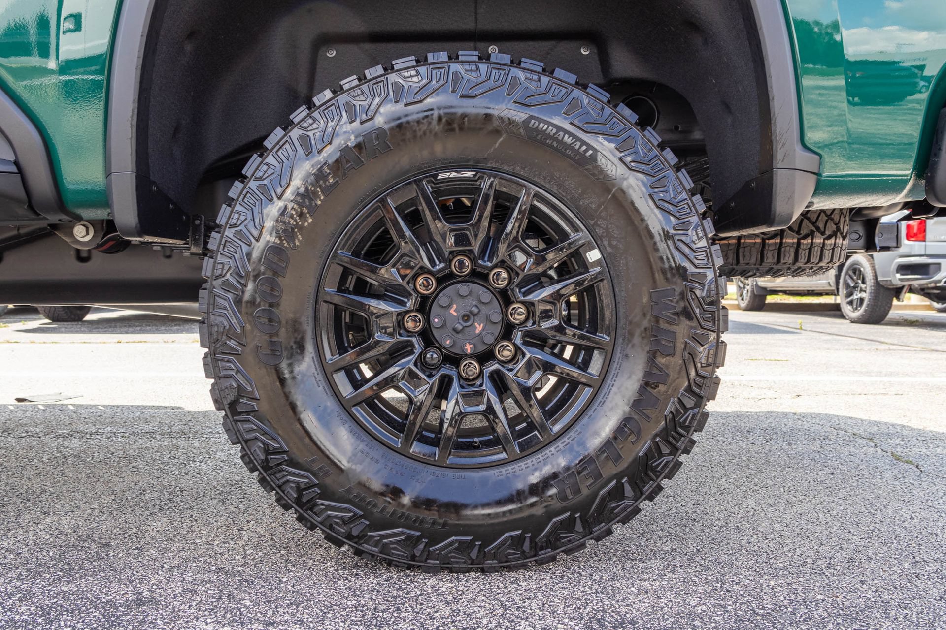 New 2026 Chevrolet Silverado 2500 ZR2 w/ LPO, Dark Essentials Package AWD/4WD image 45