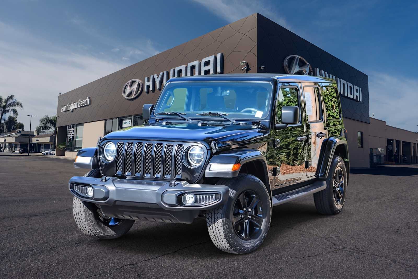 Used 2022 Jeep Wrangler Unlimited Sahara