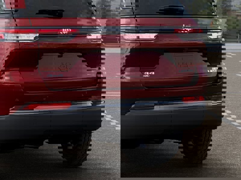 New 2026 Jeep Grand Cherokee Limited image 13