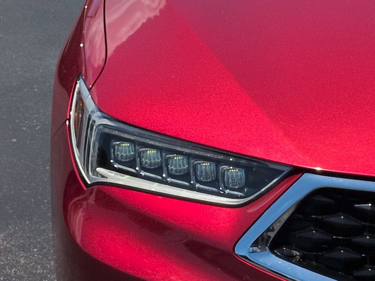 Used 2020 Acura TLX FWD image 10