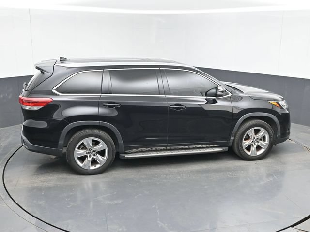 Used 2019 Toyota Highlander Limited FWD image 44