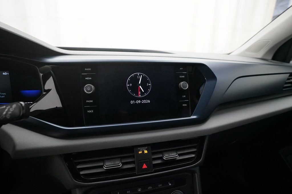 Used 2022 Volkswagen Taos SE image 6