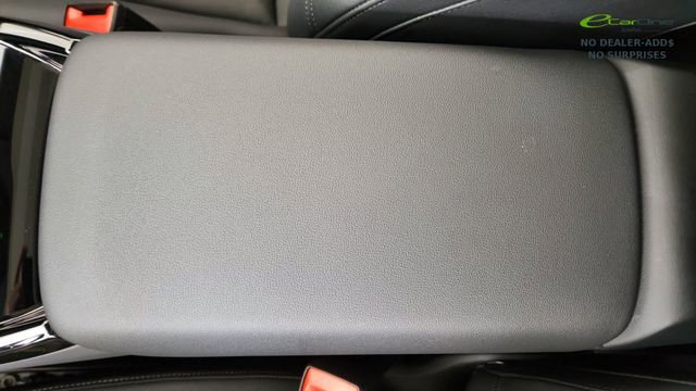 Used 2025 Audi A6 e-tron Premium Plus w/ Premium Plus RWD image 50