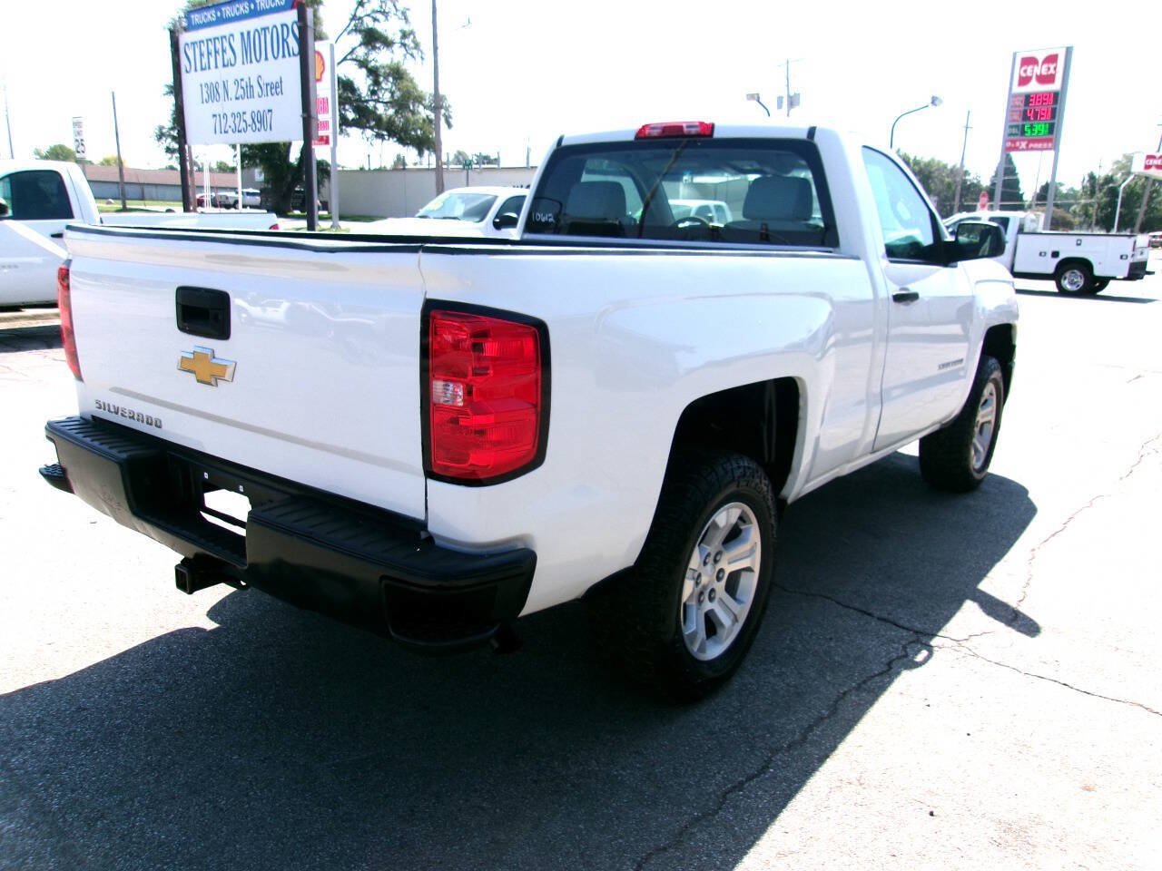 Used 2015 Chevrolet Silverado 1500 W/T w/ Trailering Package AWD/4WD image 5