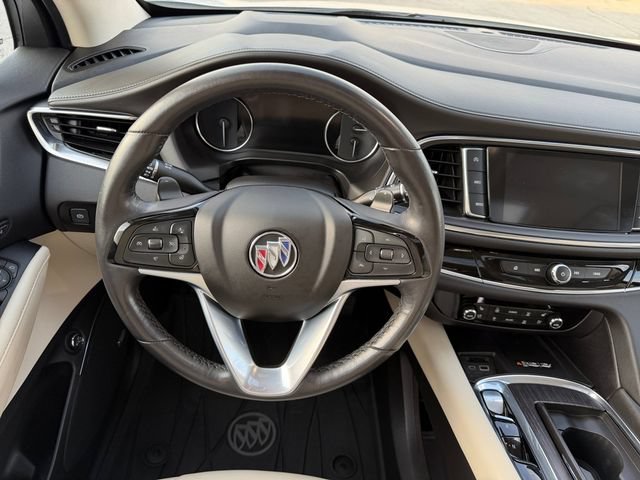 Used 2023 Buick Enclave Avenir w/ Avenir Technology Package AWD/4WD image 22