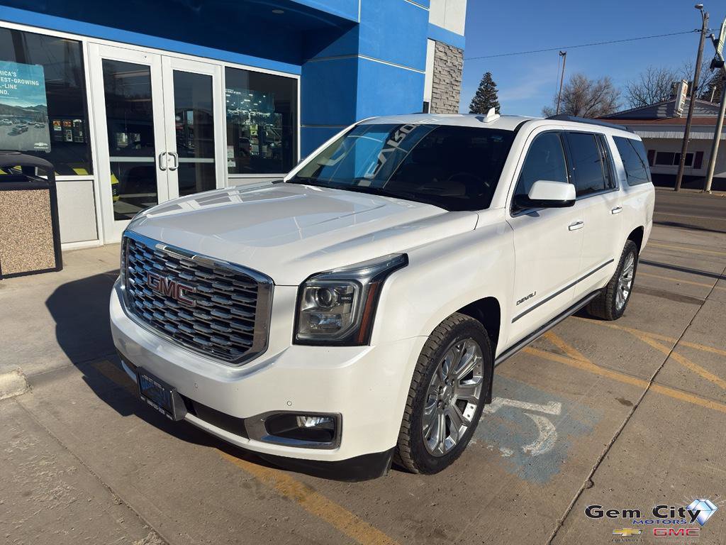 Used 2018 GMC Yukon XL Denali w/ Open Road Package AWD/4WD image 2