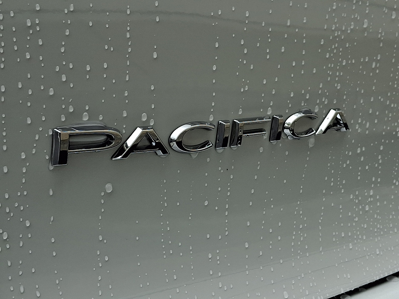 New 2026 Chrysler Pacifica Select FWD image 17