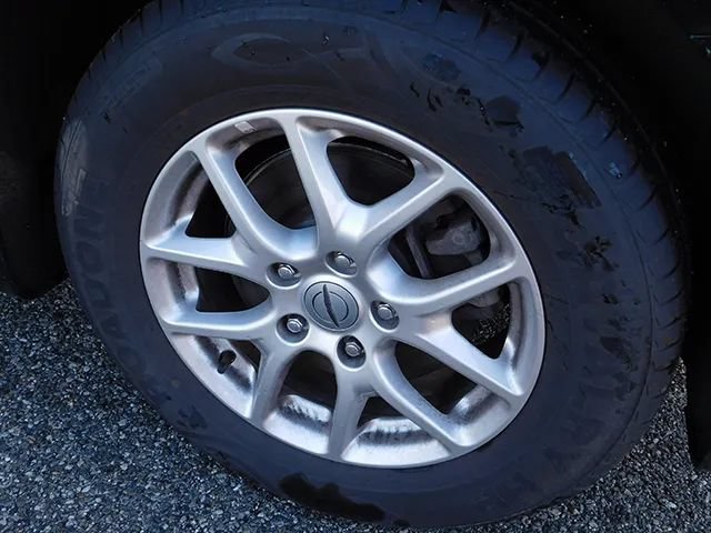 Used 2025 Chrysler Pacifica Select FWD image 6