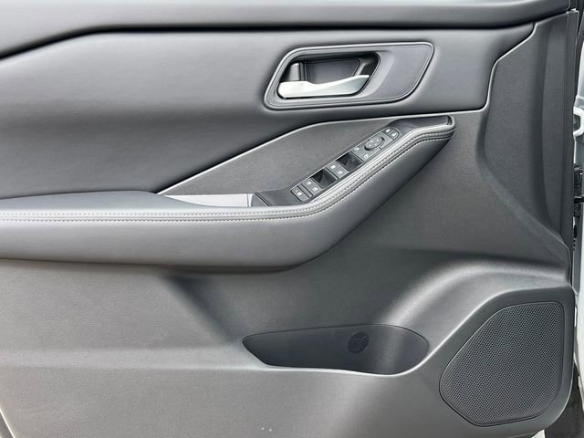 New 2026 Nissan Rogue SV w/ Cold Weather Package image 11