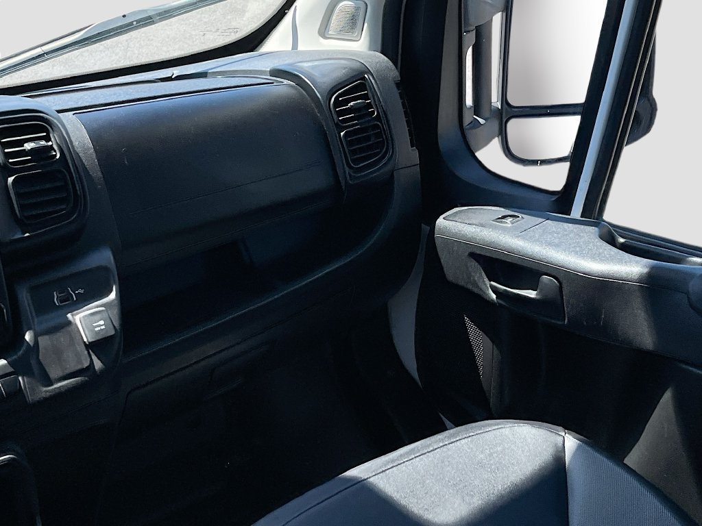 Used 2023 RAM ProMaster 3500 w/ Safety Group FWD image 21