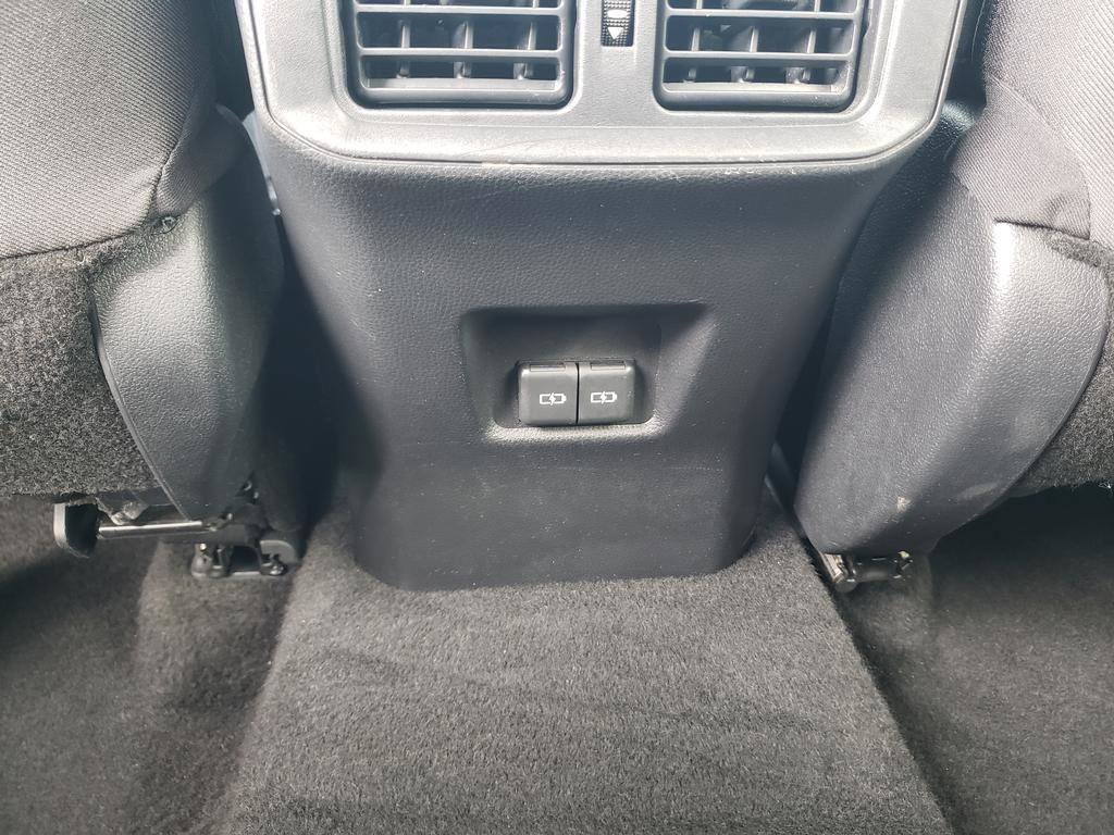 Used 2023 Toyota RAV4 XLE image 21