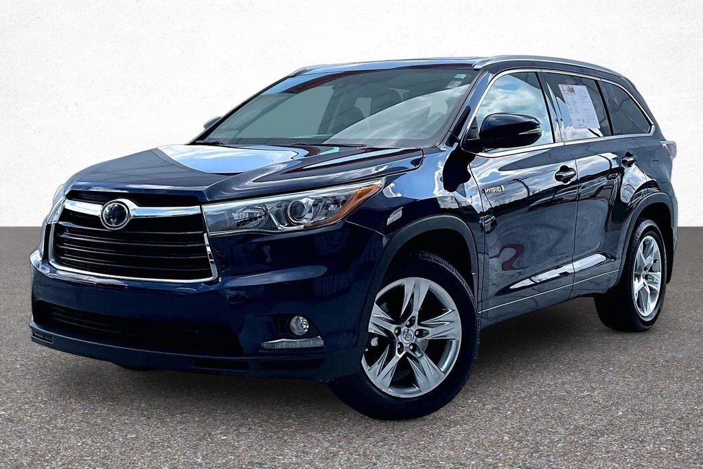 Used 2015 Toyota Highlander Limited Platinum AWD/4WD image 4