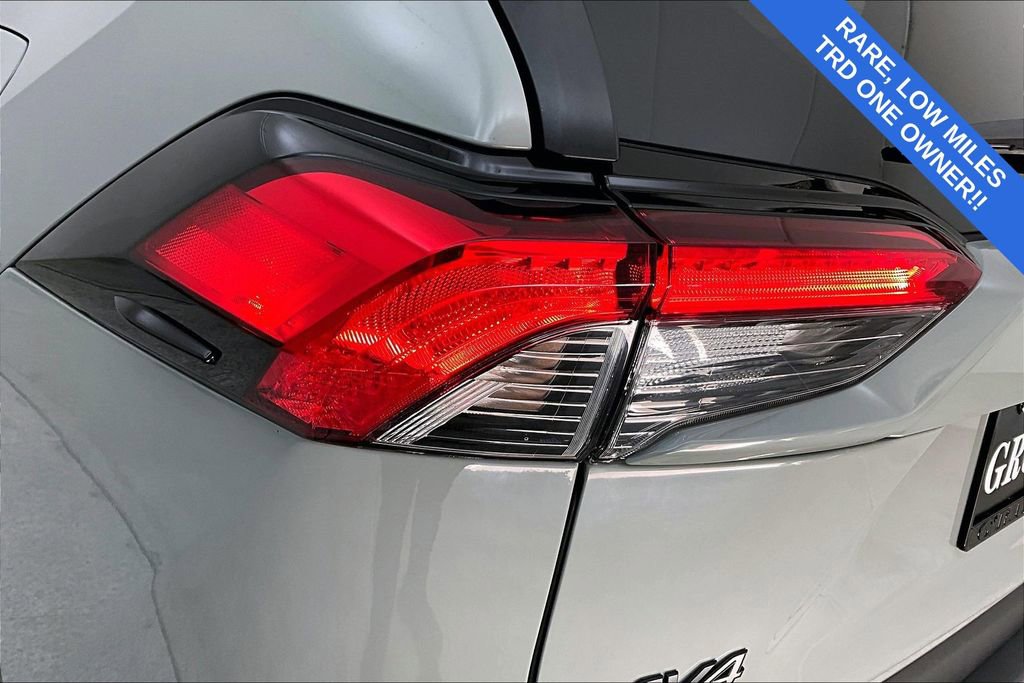 Used 2020 Toyota RAV4 TRD Off-Road image 40