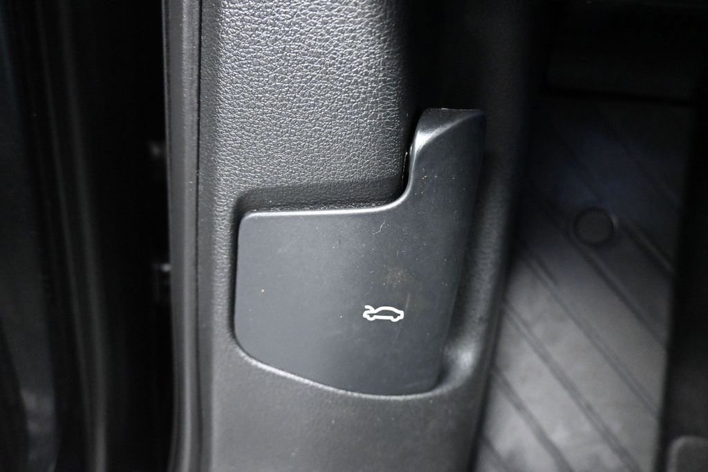Used 2022 Audi Q5 2.0T Premium AWD/4WD image 29
