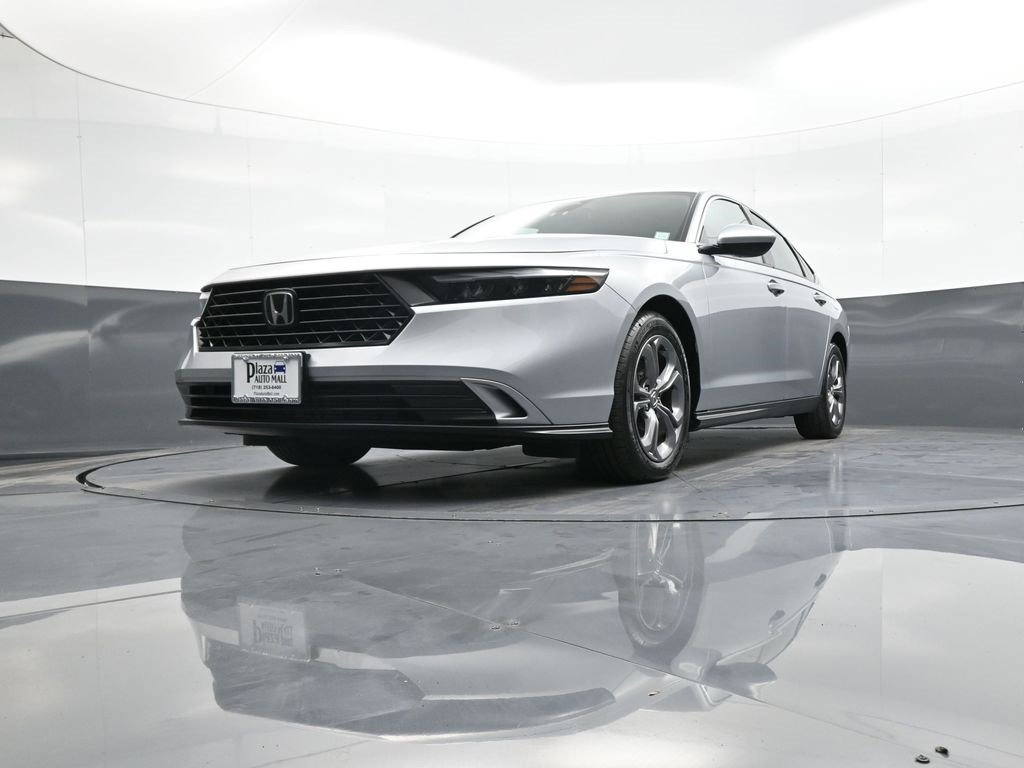 Certified 2024 Honda Accord EX image 26