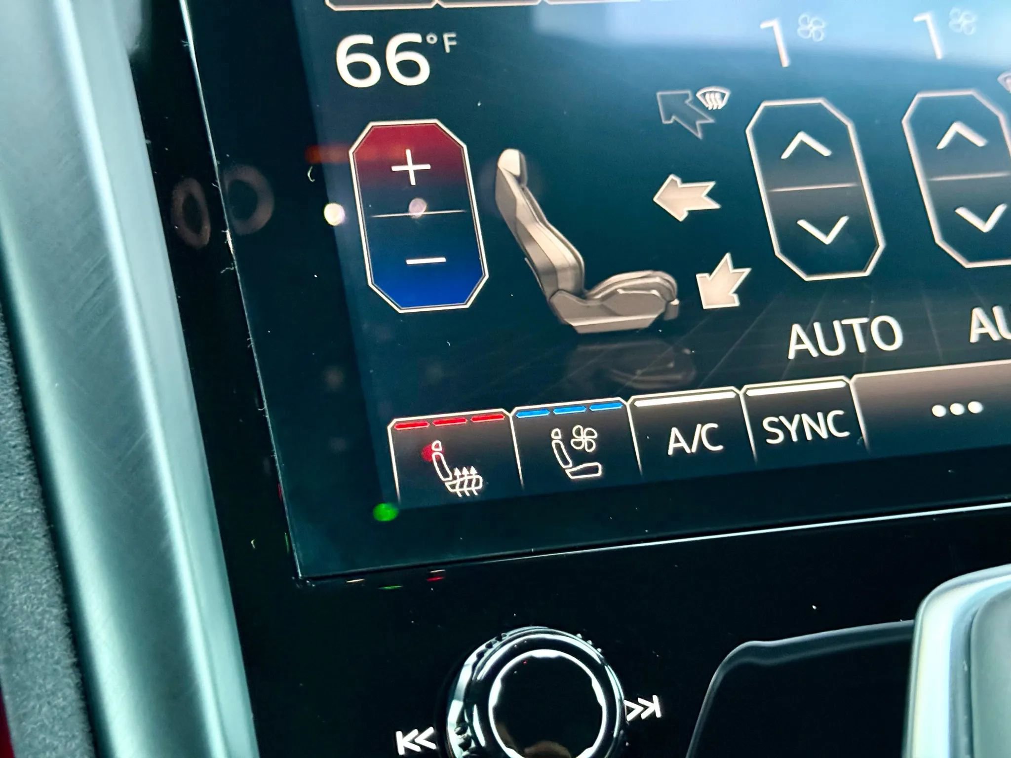 Used 2024 Lamborghini Urus S image 96