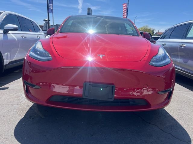 Used 2022 Tesla Model Y Long Range image 2