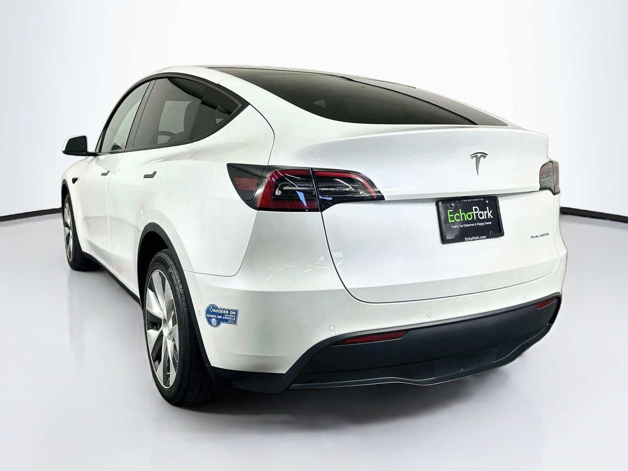 Used 2021 Tesla Model Y Long Range AWD/4WD image 5