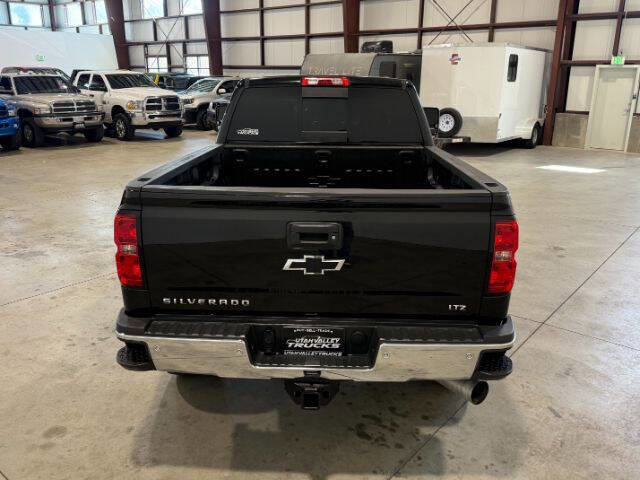 Used 2016 Chevrolet Silverado 2500 LTZ w/ Duramax Plus Package AWD/4WD image 10