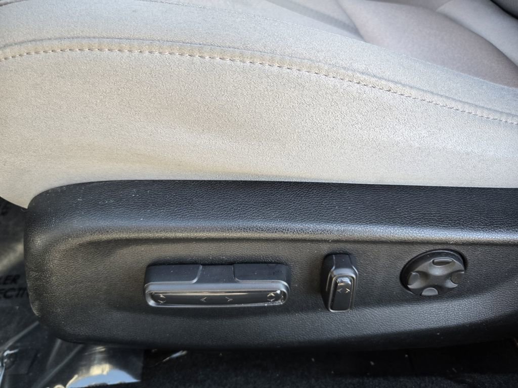 Used 2020 Honda Accord EX image 23
