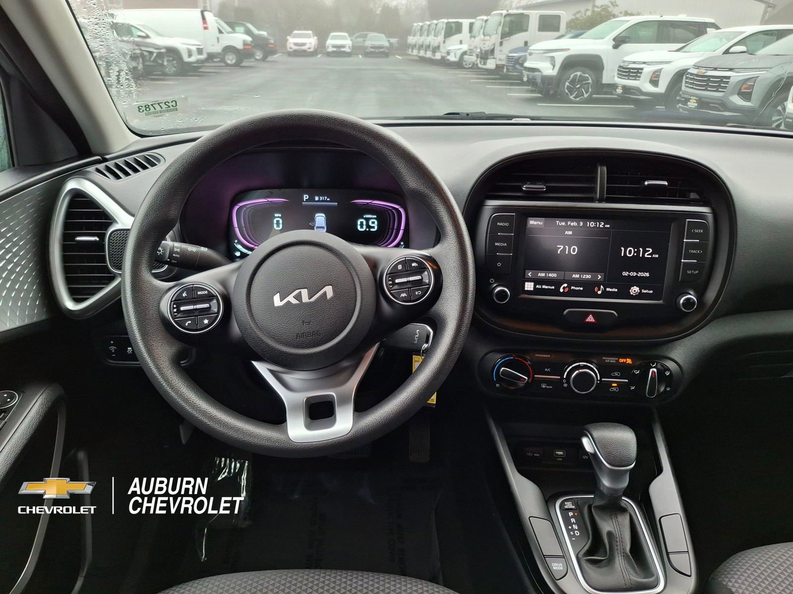 Used 2024 Kia Soul LX w/ Option Group 015 FWD image 10
