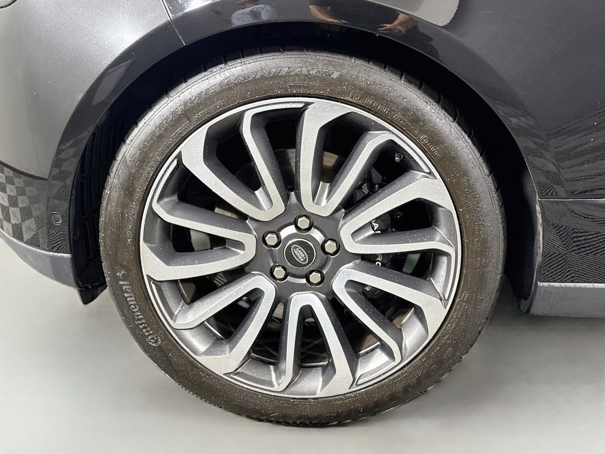 Used 2019 Land Rover Range Rover Supercharged AWD/4WD image 38