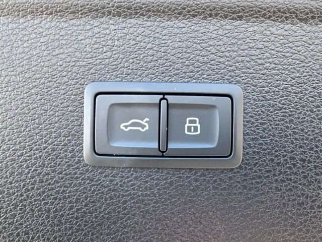 Certified 2024 Audi Q5 2.0T Premium image 22