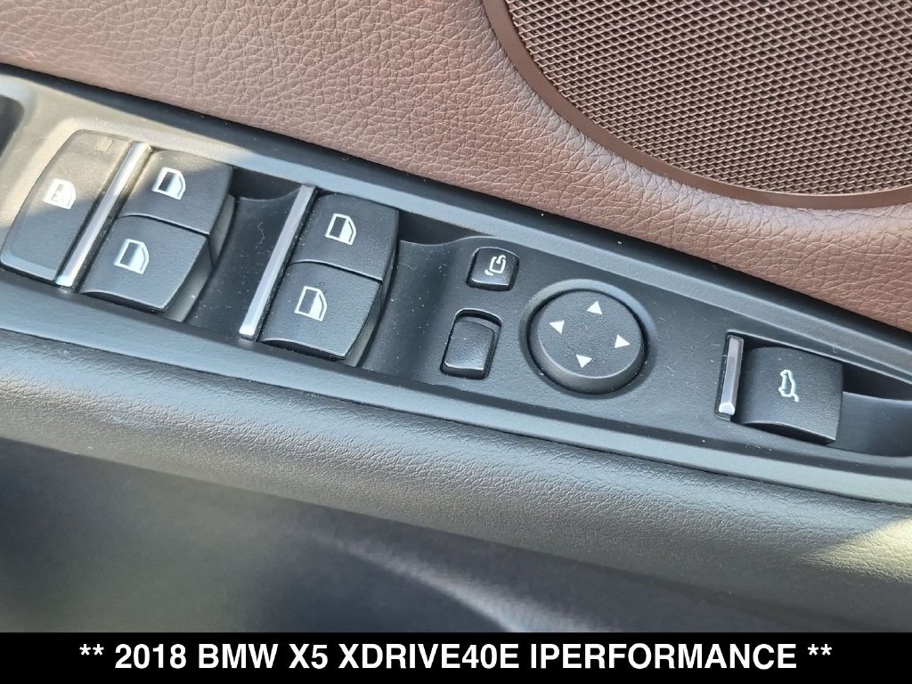 Used 2018 BMW X5 xDrive40e w/ Driving Assistance Package AWD/4WD image 27