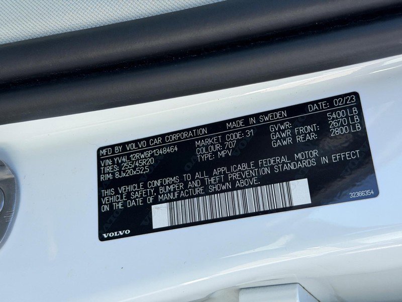 Certified 2023 Volvo XC60 B5 Plus w/ Climate Package AWD/4WD image 27