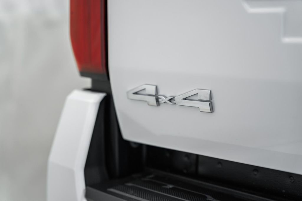 New 2026 Toyota Tacoma SR5 image 7