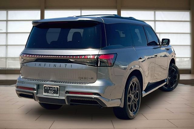 Certified 2026 INFINITI QX80 4WD image 2