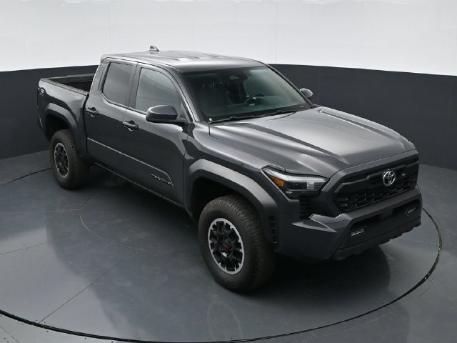 Used 2024 Toyota Tacoma TRD Off-Road AWD/4WD image 29