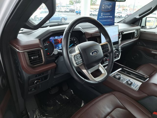 Certified 2024 Ford Expedition Limited image 7