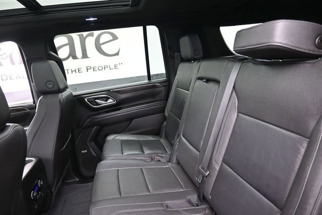 Used 2023 Chevrolet Suburban LT w/ LT Signature Plus Package AWD/4WD image 21