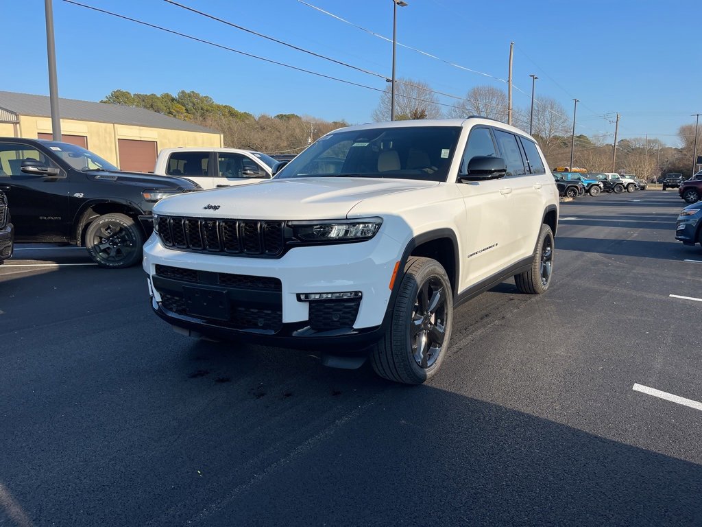 New 2025 Jeep Grand Cherokee L Limited w/ Luxury Tech Group II image 2