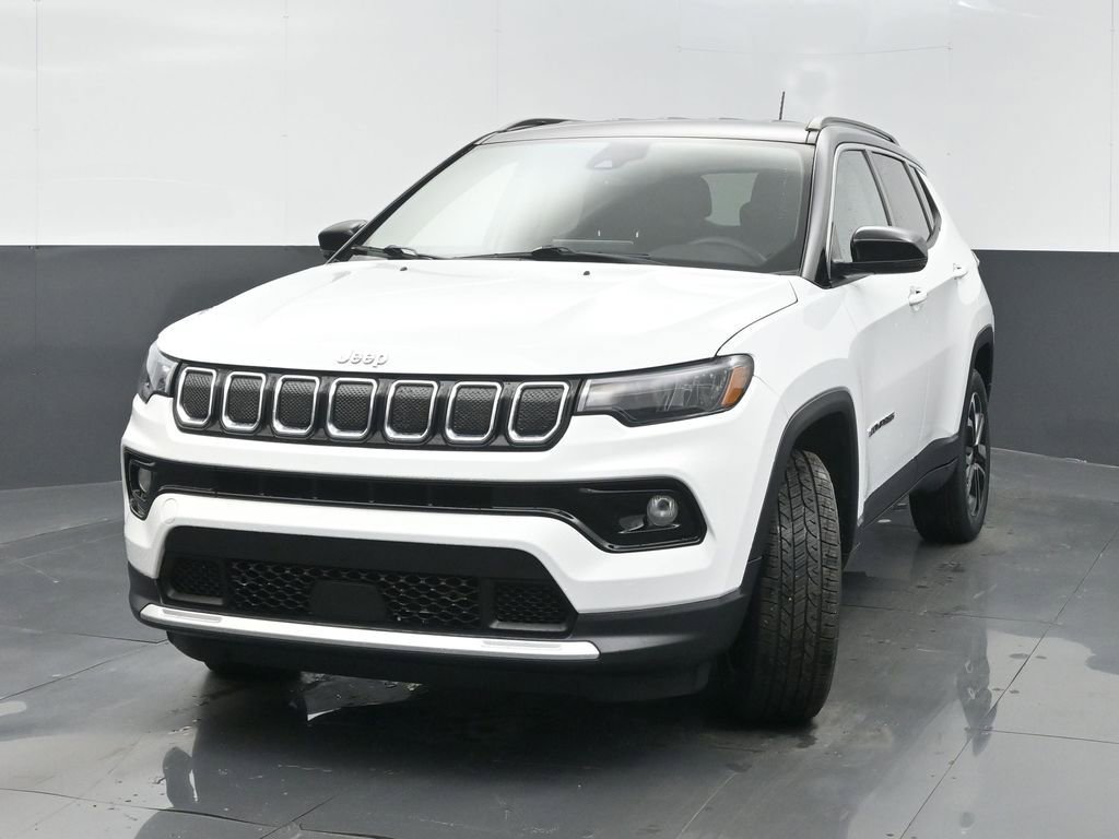 Certified 2022 Jeep Compass Limited image 3