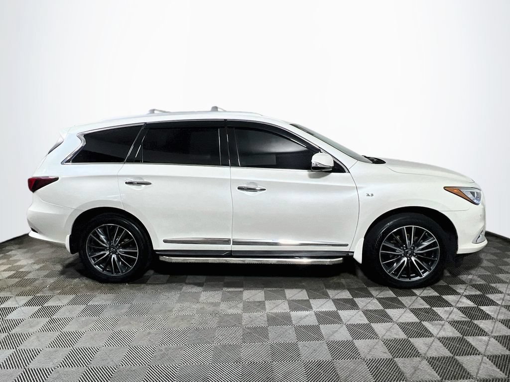 Used 2017 INFINITI QX60 Luxe w/ Premium Plus Package AWD/4WD image 8