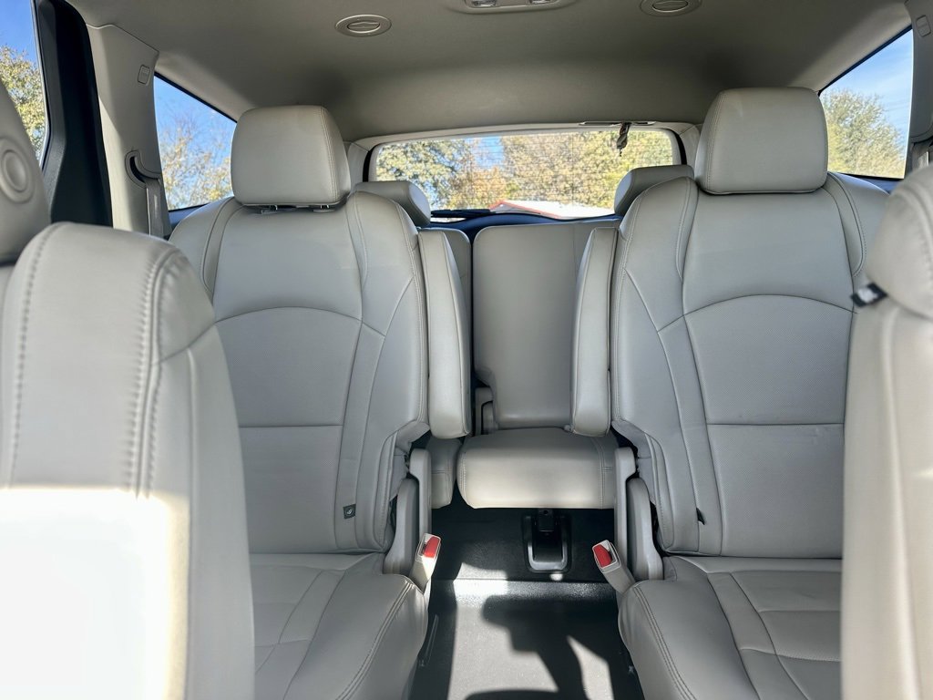 Used 2020 Buick Enclave Essence w/ LPO, Floor Liner Package image 26