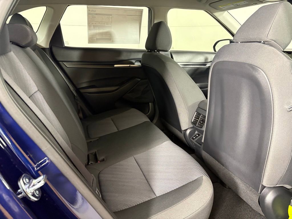 New 2026 Kia Seltos LX image 17