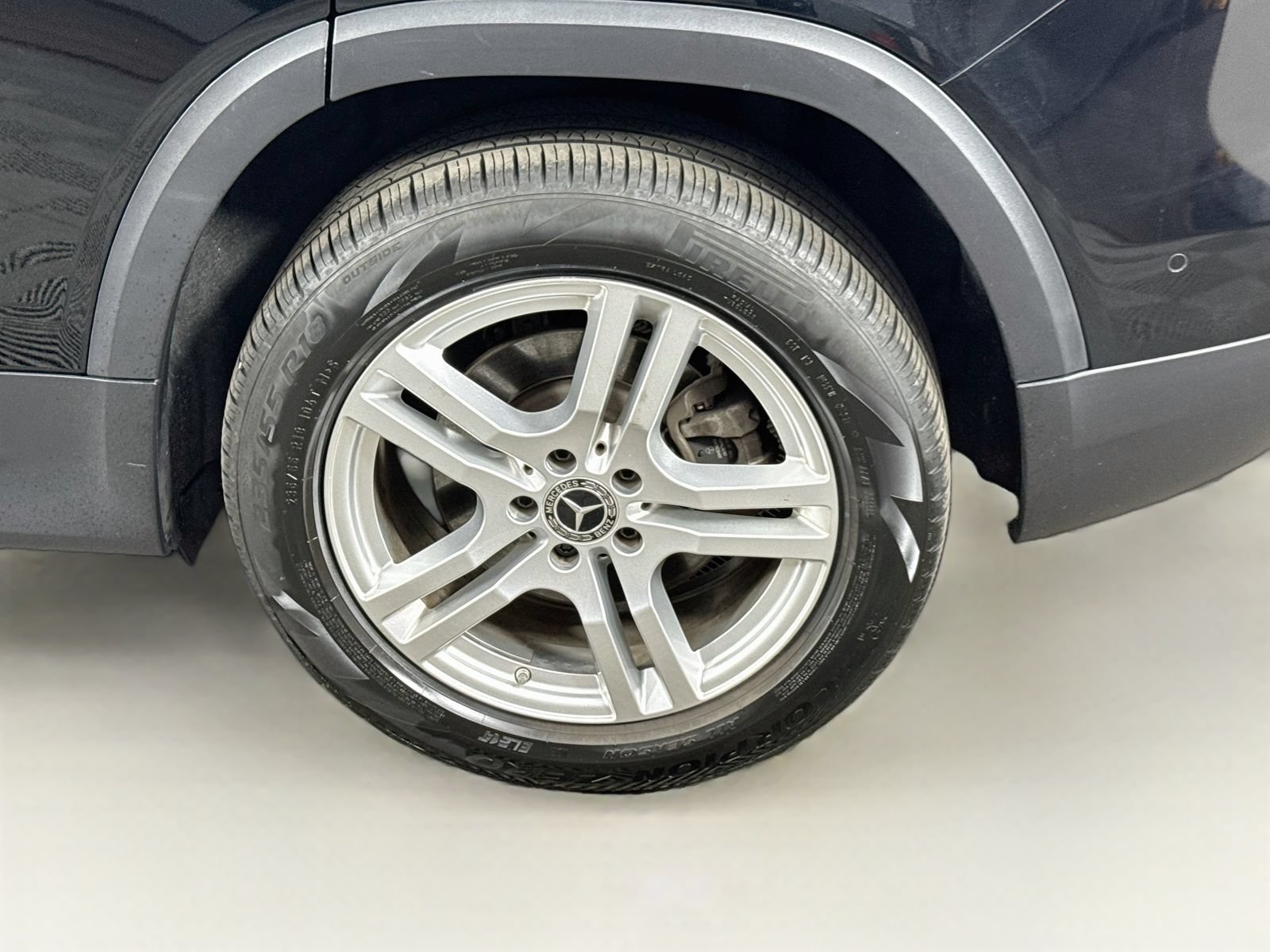 Used 2022 Mercedes-Benz GLB 250 4MATIC image 9