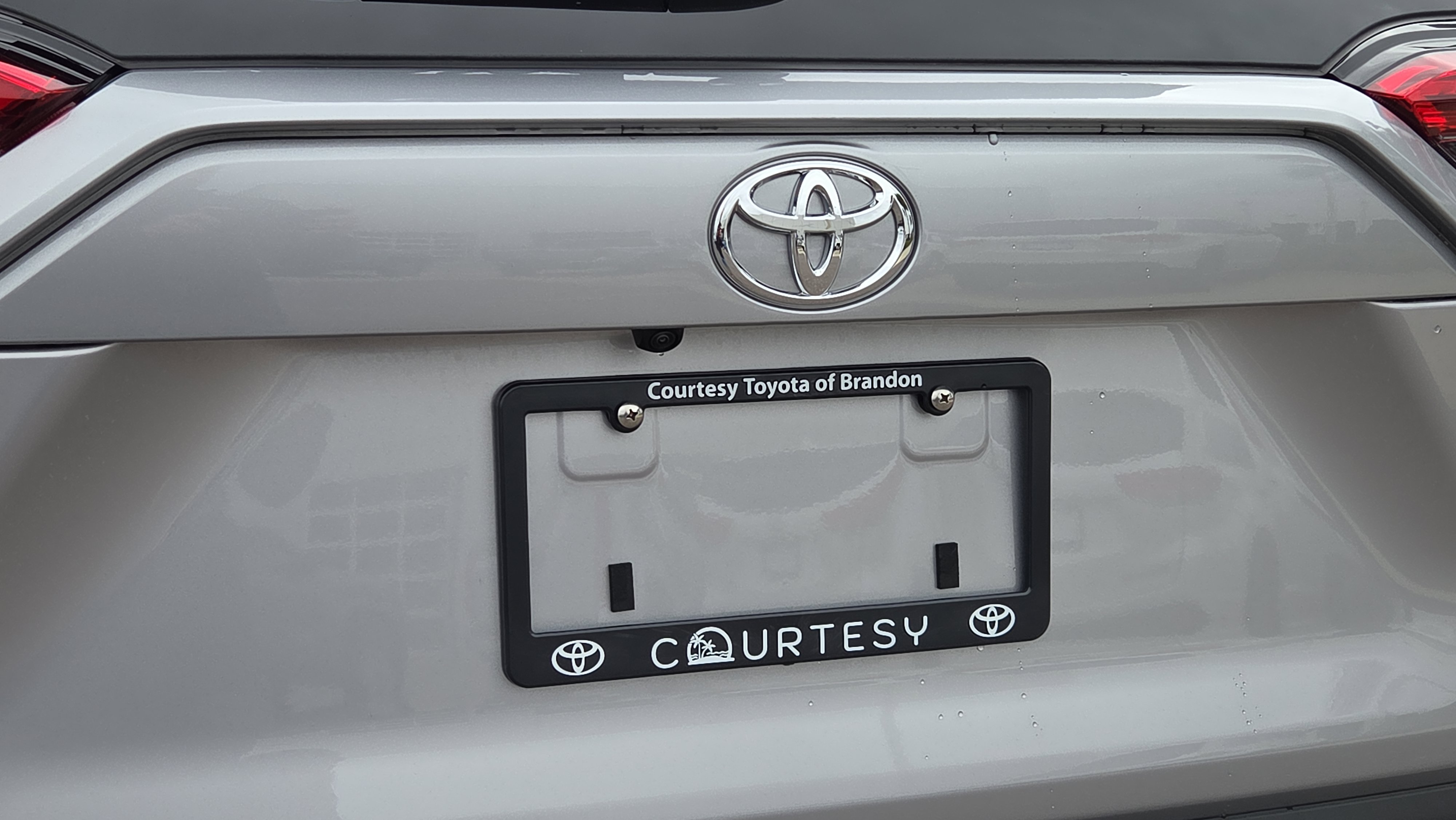 Certified 2025 Toyota RAV4 XLE image 30