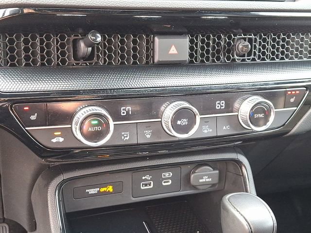 Used 2023 Honda CR-V Sport Touring image 17