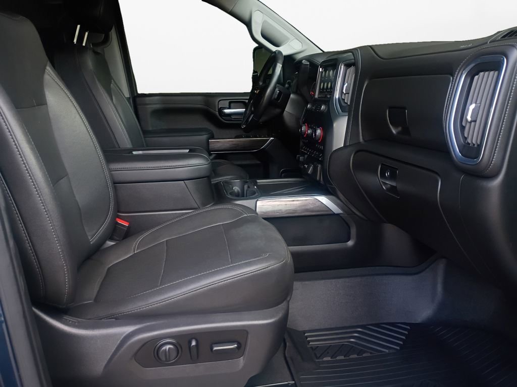 Used 2021 Chevrolet Silverado 2500 LTZ w/ LTZ Premium Package image 24