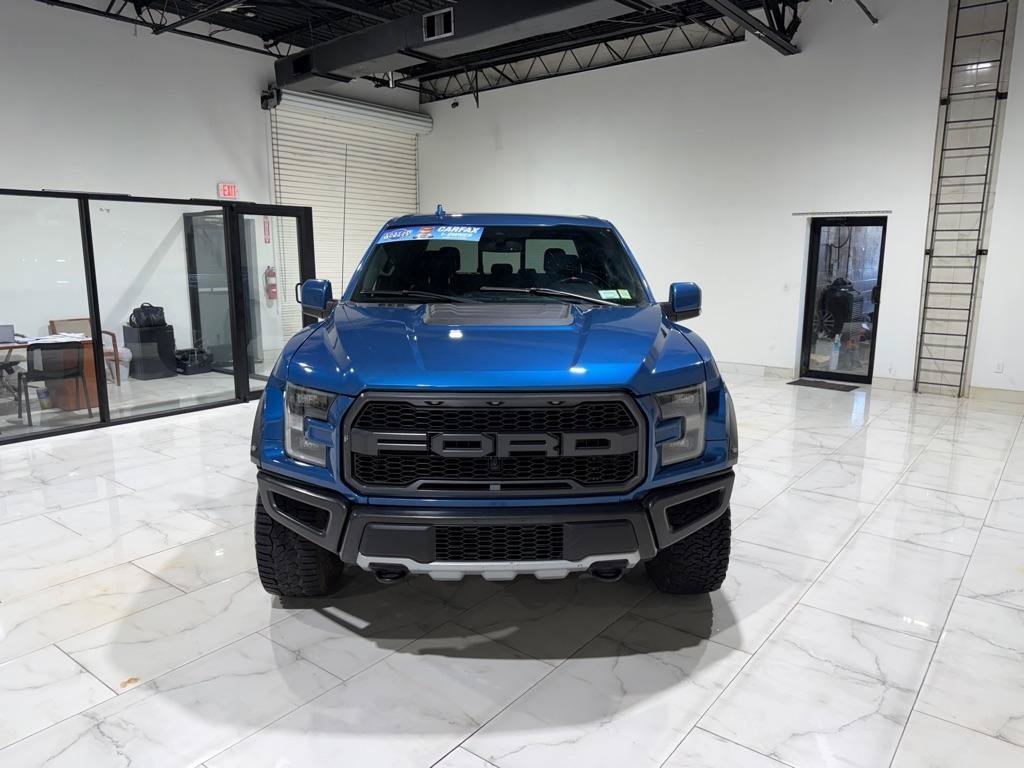 Used 2019 Ford F150 Raptor w/ Equipment Group 802A Luxury AWD/4WD image 2